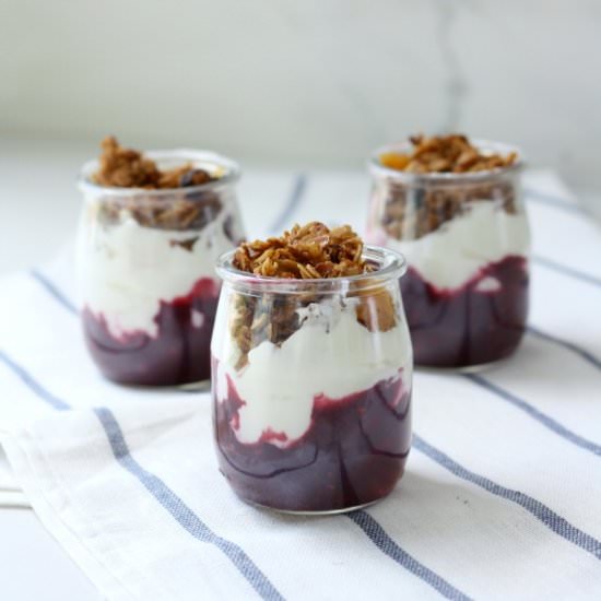 Crunchy Granola Breakfast Pots - Recipe photo by reallyprettyuseful
