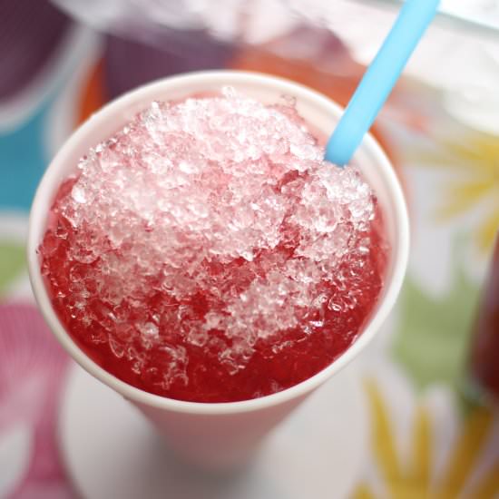 Shaved Ice with Cherry Syrup - Recipe photo by Boriville