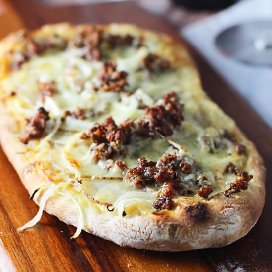White Pizza with Roasted Garlic - Recipe photo by cookingforkeeps