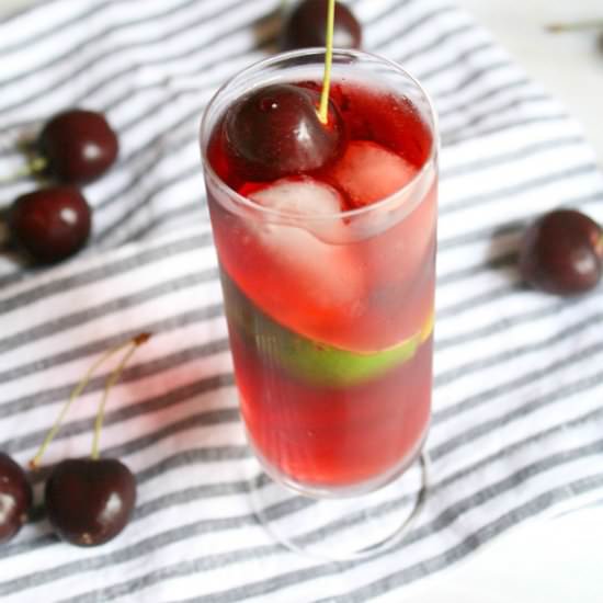 Fresh Cherry Limeade - Recipe photo by thetastybite