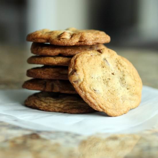 Mom's Chocolate Chip Cookies - Recipe photo by 30 Pounds of Apples
