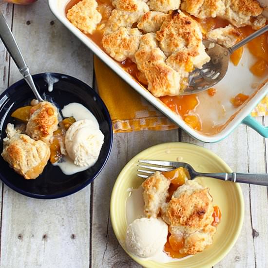 Peach Cobbler - Recipe photo by picsandpastries