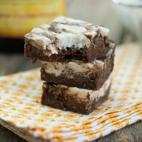 Hazelnut Cheesecake Brownies - Recipe photo by HiddenFruitsAndVeggies