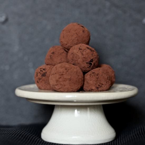 Chocolate Mint Bombs - Recipe photo by aapplemint