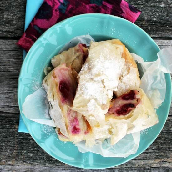 Cherry semolina strudel - Recipe photo by micky apostu