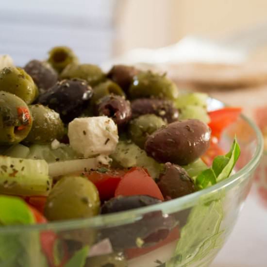 Greek Salad, Hummus and Pitta - Recipe photo by allthatimeating