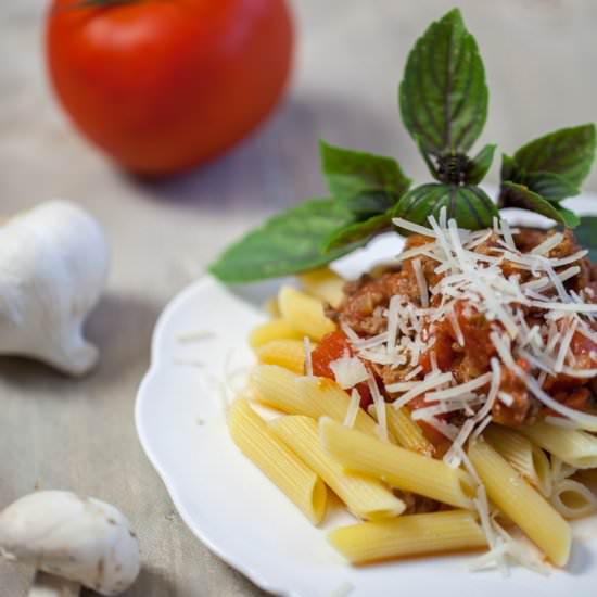 Pasta Penne with Bolognaise Sauce - Recipe photo by ohmydish