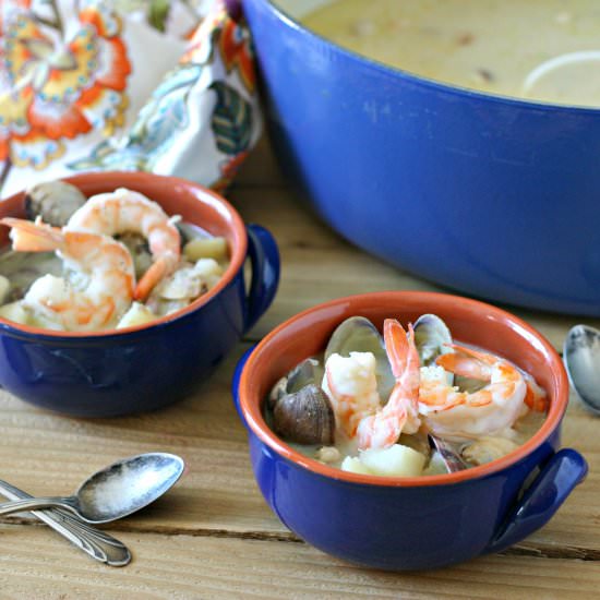 Dairy Free Shrimp and Clam Chowder - Recipe photo by EverydayMaven