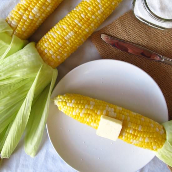 How to Grill Corn on the Cob - Recipe photo by Happy Food Happy Home