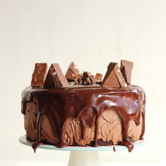 Toblerone Ice Cream Cake - Recipe photo by Sarah-TheSugarHit