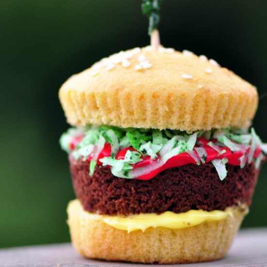 Hamburger Cupcakes - Recipe photo by thevegetarianginger