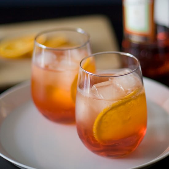 Aperol sprtiz - Recipe photo by TheDrinkBlog