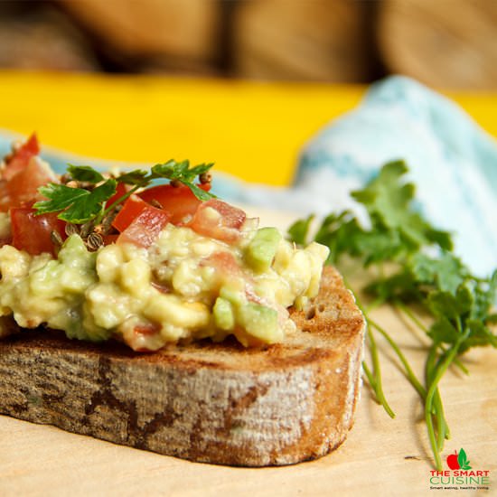 Super-Easy Minted Guacamole - Recipe photo by TheSmartCuisine