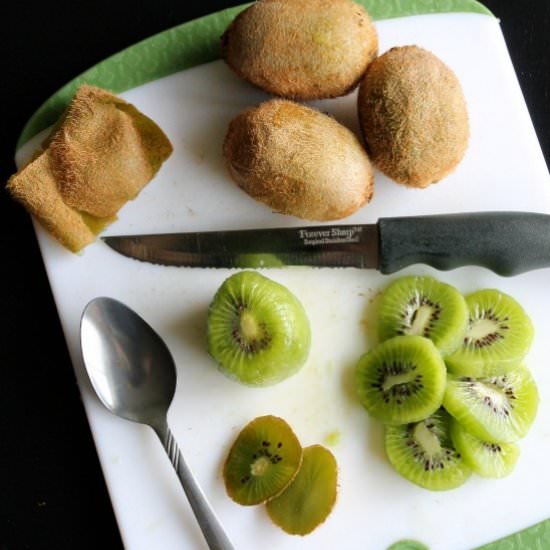 How to Peel a Kiwi with a Spoon - Recipe photo by dessertnowdinnerlater