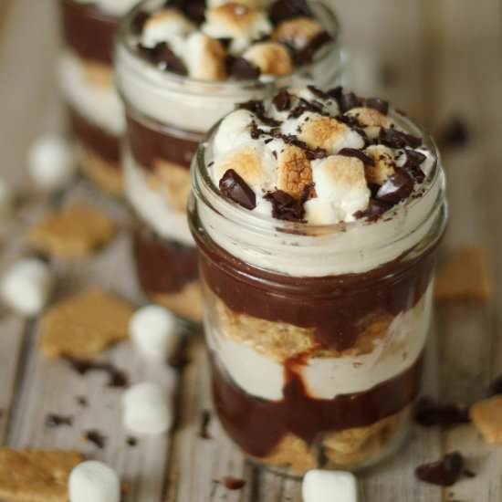S'mores Trifle Jars - Recipe photo by momendeavors
