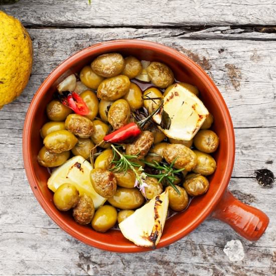Roasted Olives with Chillies - Recipe photo by silviacucina