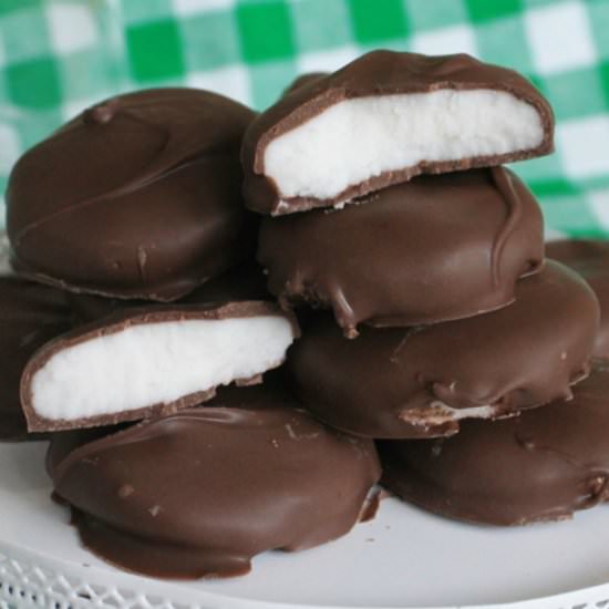 Homemade Peppermint Patties - Recipe photo by Joan@ Chocolate and more
