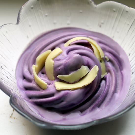 Creamy Violet Ice Cream - Recipe photo by evathecakediva
