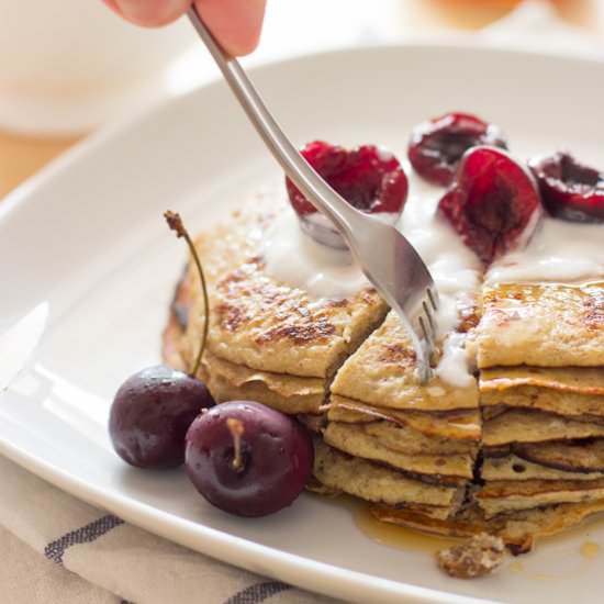 Banana Egg Pancakes With Cherries - Recipe photo by HurryTheFoodUp