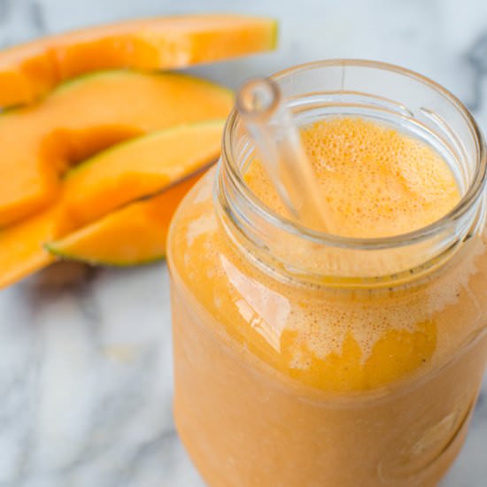 Sneaky Vitamin C Smoothie - Recipe photo by Alexandra Caspero