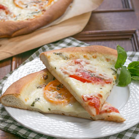 Homemade Pizza Margherita - Recipe photo by thatskinnychickcanbake