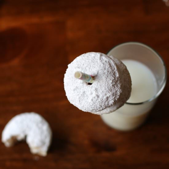 Mini Powdered Doughnuts - Recipe photo by tms1