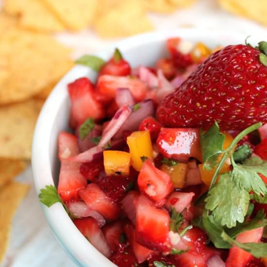 Strawberry Jalapeño Salsa - Recipe photo by ItDoesntTasteLikeChicken