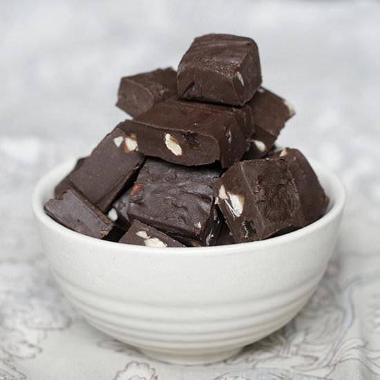 Almond and Raisin Chocolate Fudge - Recipe photo by Enzo the Baker