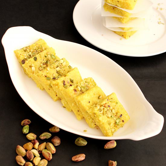 Mango Kalakand/Mango fudge - Recipe photo by Priyanka Verma