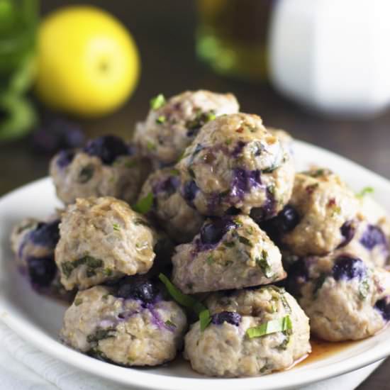 Blueberry Chicken Meatballs - Recipe photo by WorthCooking