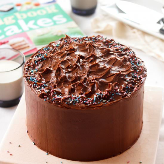 Yellow Cake with Chocolate Frosting - Recipe photo by URBANBAKES