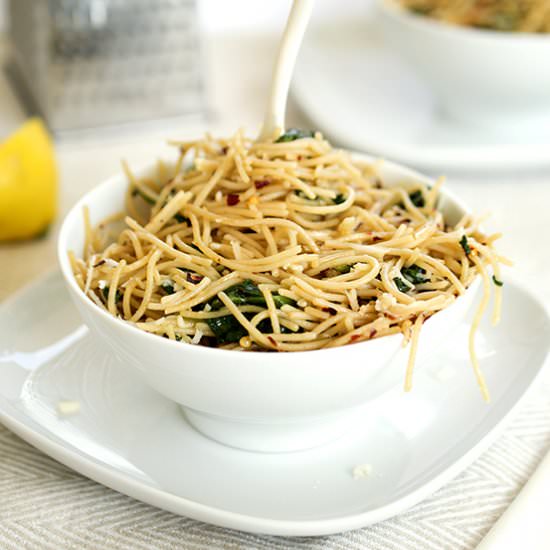Pasta with Garlic and OIl - Recipe photo by ChefSavvy