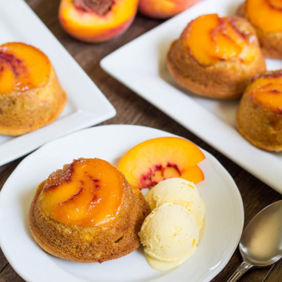 Peach Upside Down Mini Cakes - Recipe photo by Shineshka