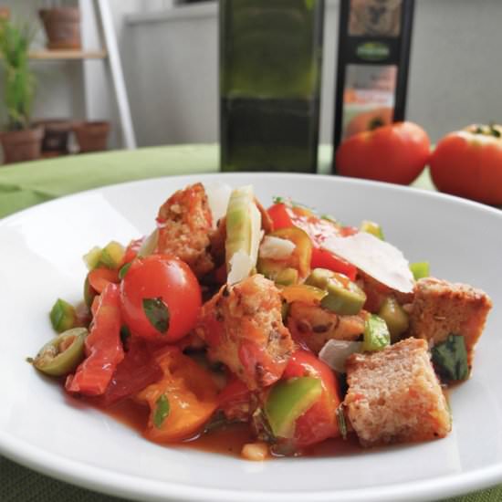 Garden Panzanella - Recipe photo by tilli.ruzmarin
