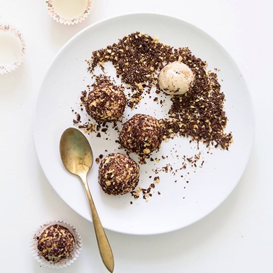 Kahlua Crunch Balls - Recipe photo by BakersRoyale