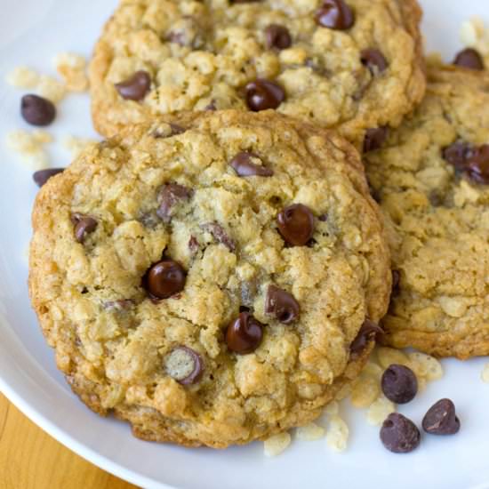 Crispy Crunchy Oatmeal Cookies - Recipe photo by Life Made Simple