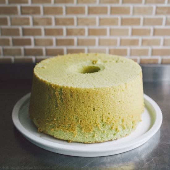 Pandan Chiffon Cake - Recipe photo by Ribbonclown