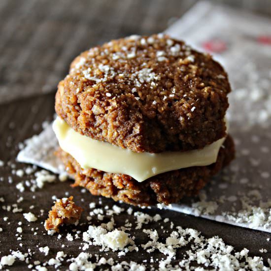 Gluten-Free Stuffed Pumpkin Cookies - Recipe photo by DonaBiscoito