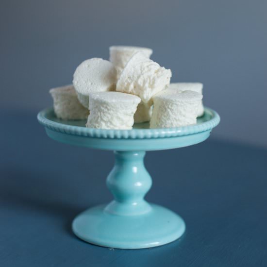 Honey Sweetened Marshmallows - Recipe photo by AnecdotesAppleCores