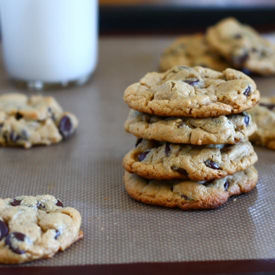 Flourless Peanut Butter Cookies - Recipe photo by Confectionary Tales