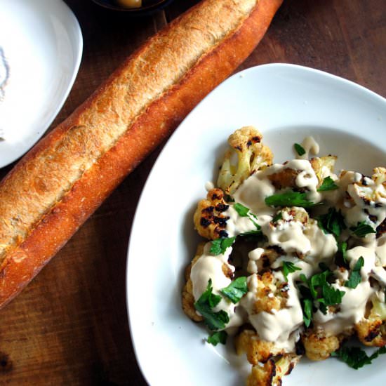 Grilled Tahini Cauliflower - Recipe photo by saborina