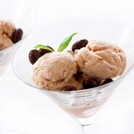 Coffee Ice Cream - Recipe photo by Fotokulinarnie