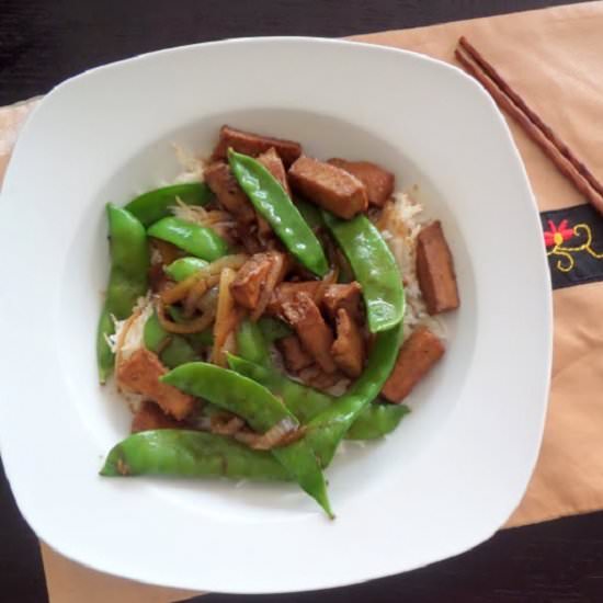Pork and Peas Stir Fry - Recipe photo by Joybee