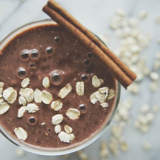 Oatmeal Cookie Smoothie - Recipe photo by thekitchykitchen