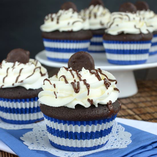 Chocolate Peppermint Cupcakes - Recipe photo by BruCrewLife