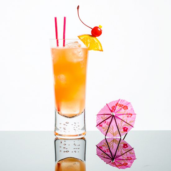 The Straits Sling Cocktail - Recipe photo by kitchenriffs