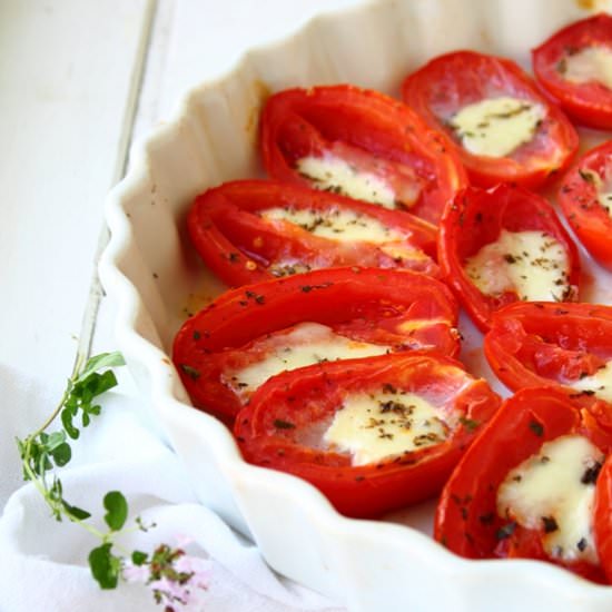 Baked Plum Tomatoes - Recipe photo by lemiericetteconesenza