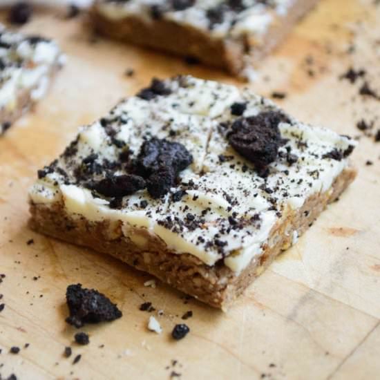 Cookies and Cream Protein Bars - Recipe photo by The Nutritious Kitchen