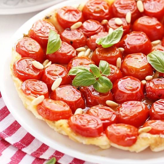 Tarte Tatin aux Tomates Cerises - Recipe photo by momi