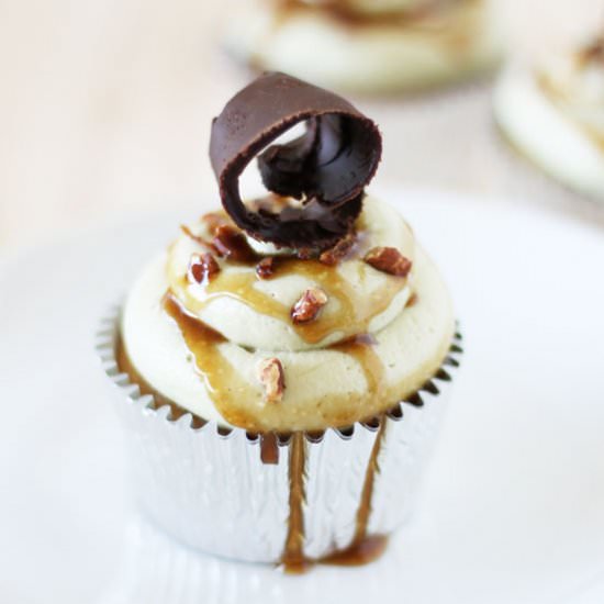 Green Tea Caramel Cupcakes - Recipe photo by savoringspoon